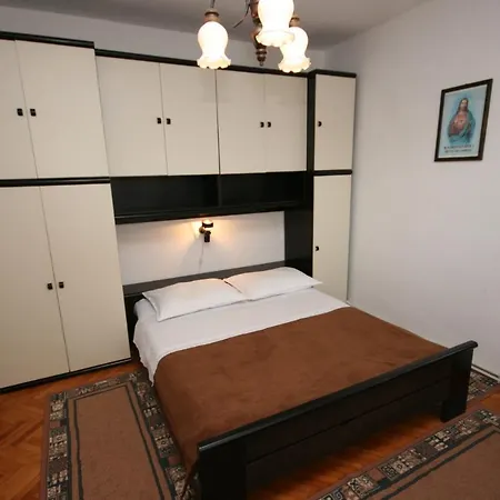 Apartments With A Parking Space Povljana, Pag - 226 Apartment Povljana