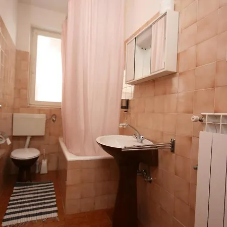 Apartments With A Parking Space Povljana, Pag - 226 Apartment